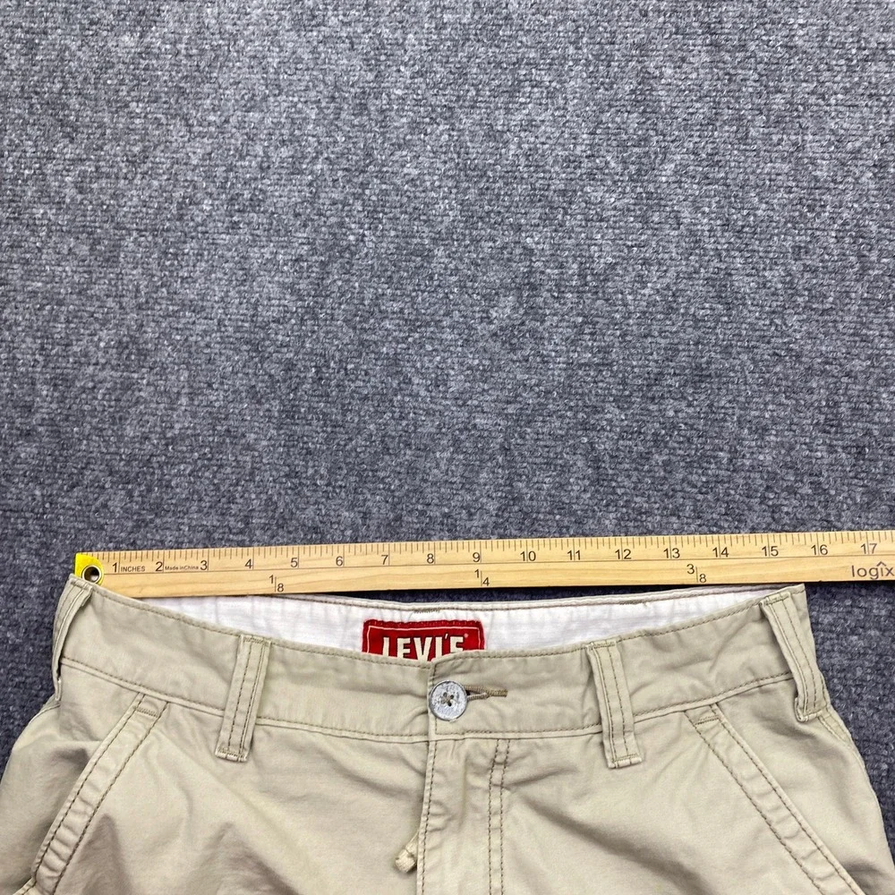 Levis measurements waist